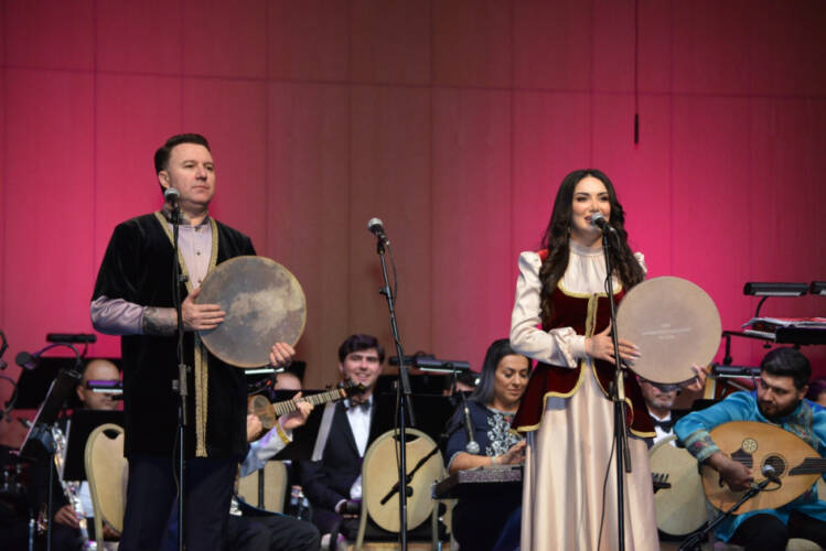 Opera və Balet Teatrının təqdimatında Müstəqillik Günü münasibətilə konsert keçirilib