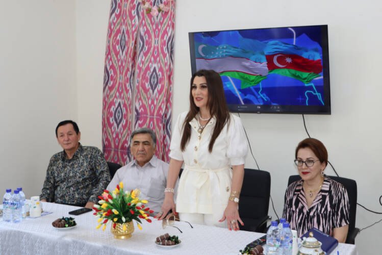 Xalq artisti Gülyanaq Məmmədova